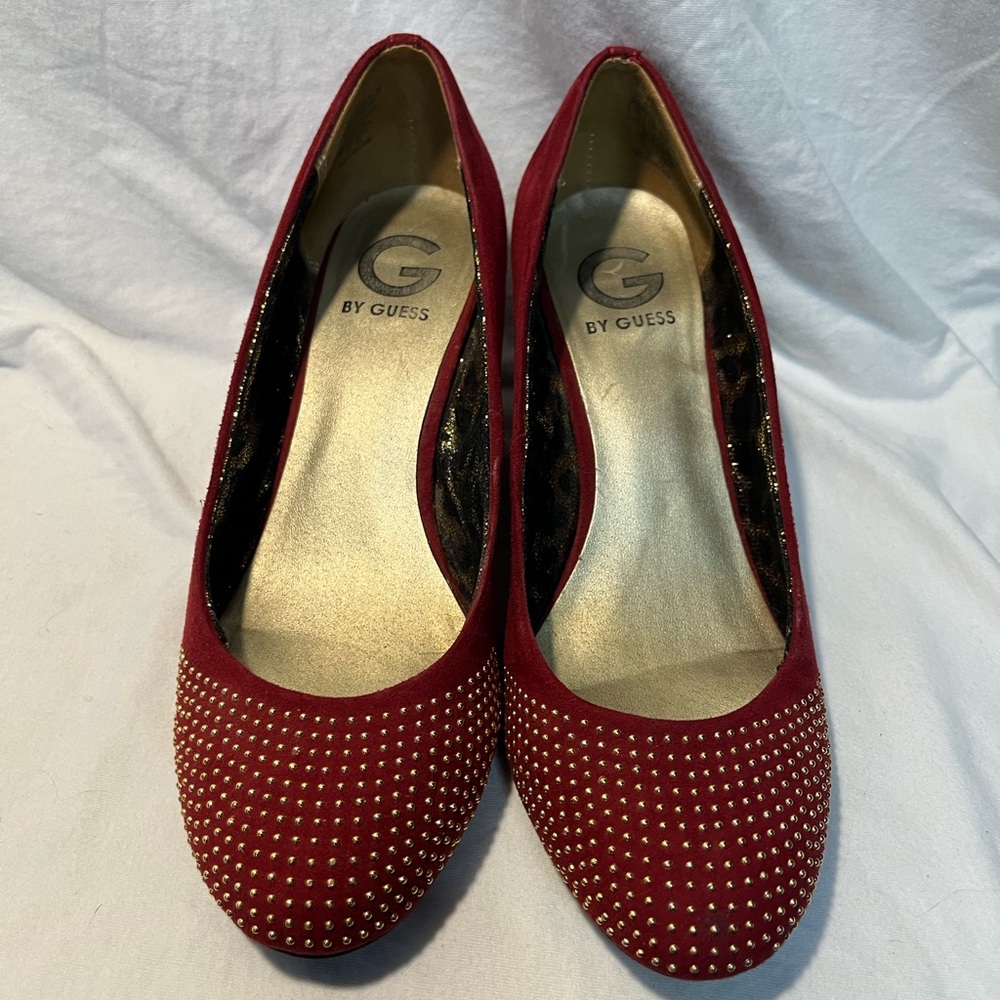 Guess Women's Red‎ Studded pumps
